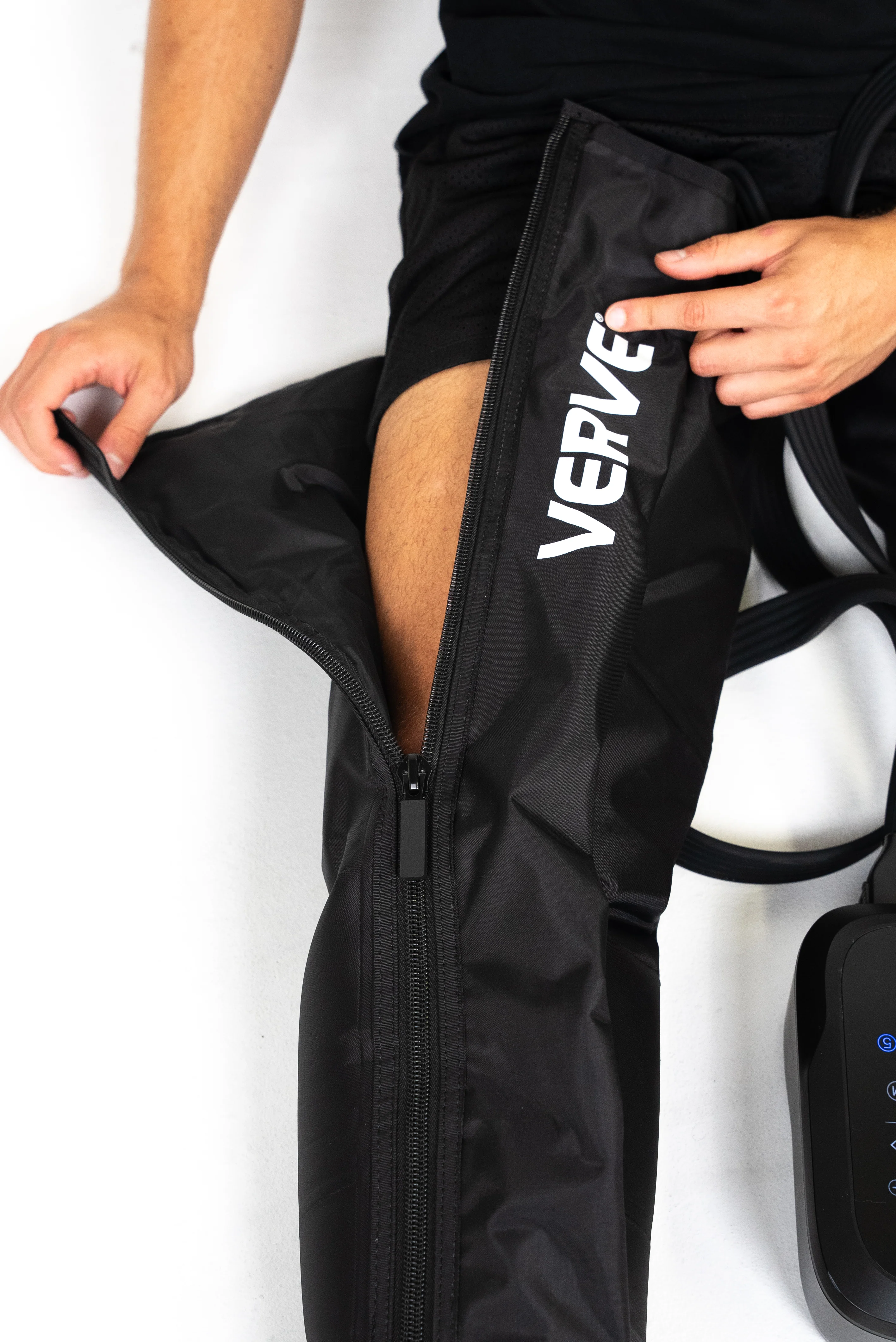 VERVE Compression Recovery Boots - Image 7