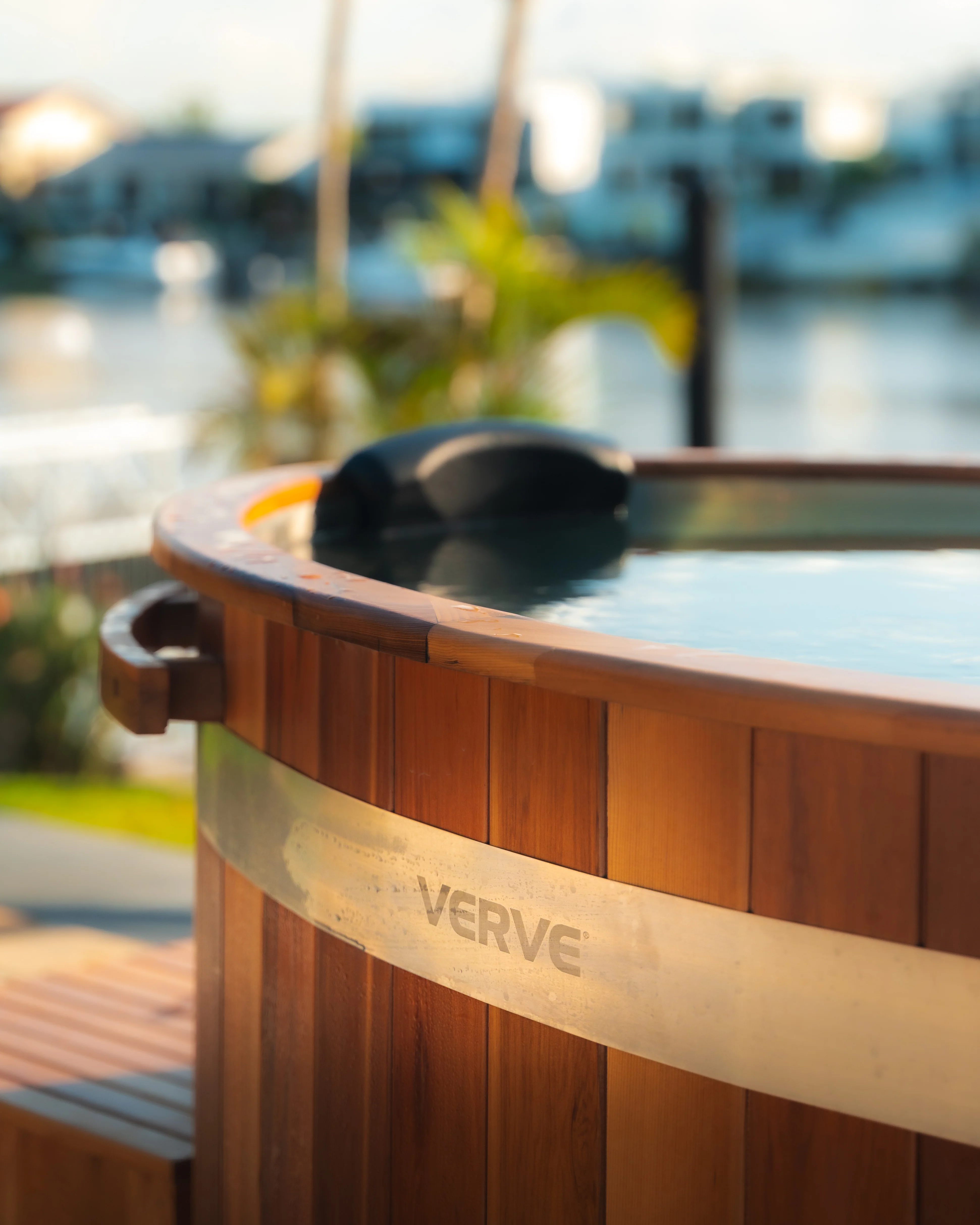 VERVE Cryos 2 Person Ice Bath with 1HP Chiller - Image 4