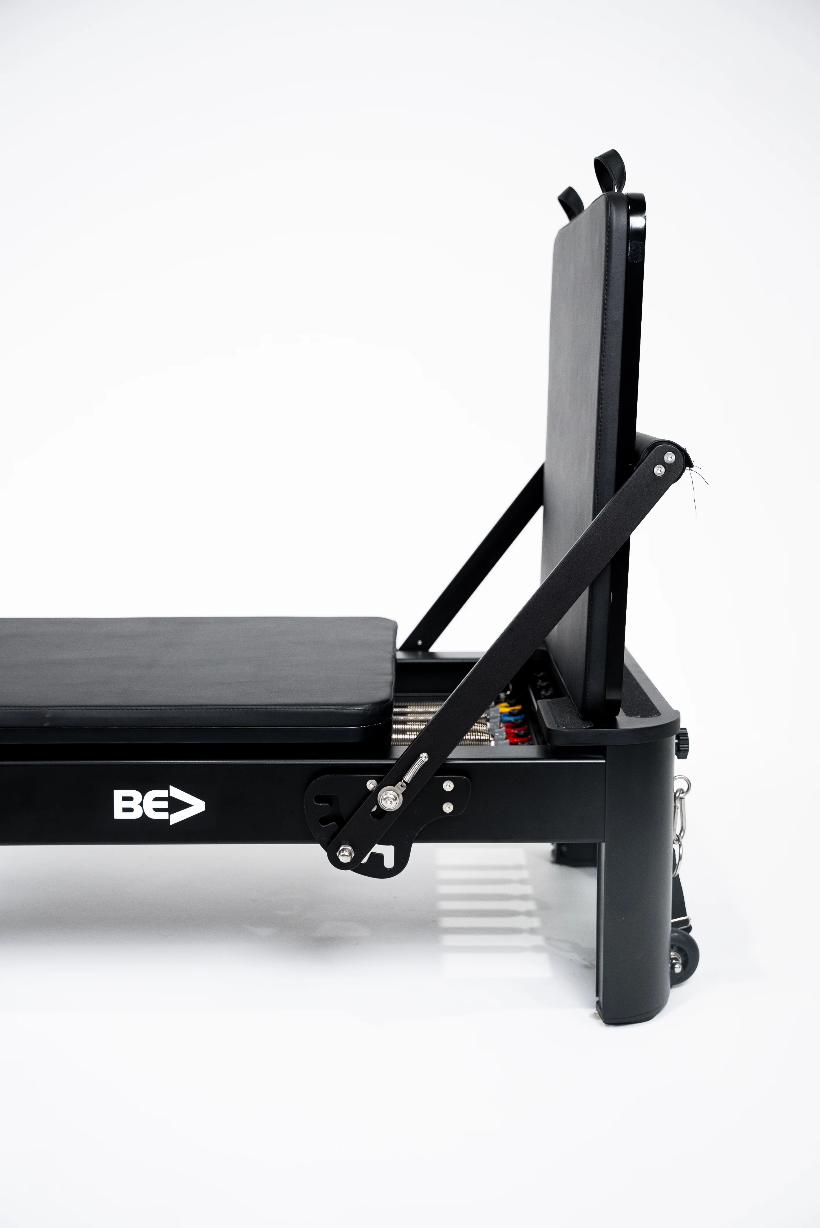 VERVE Flow Pilates Reformer - Black - Image 17