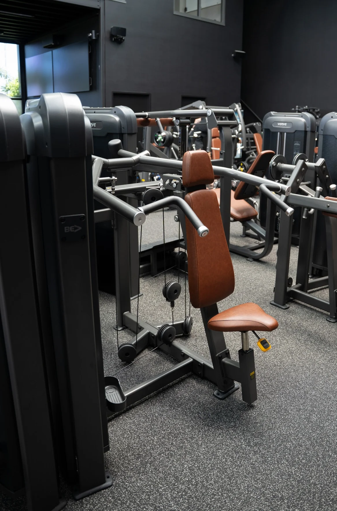 VERVE Pin Loaded Shoulder Press (Black) - Makoto Series - Image 5