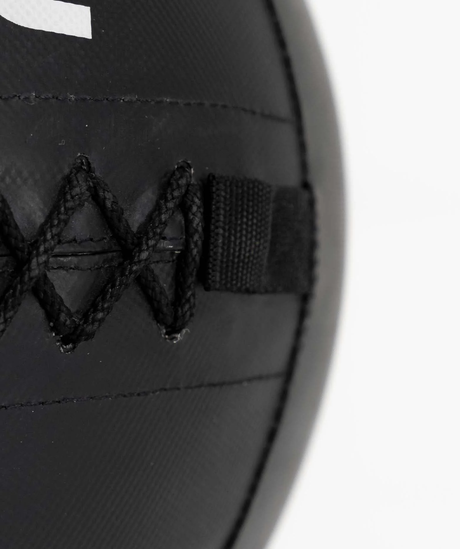 VERVE Wall Ball - 30lb - Image 3